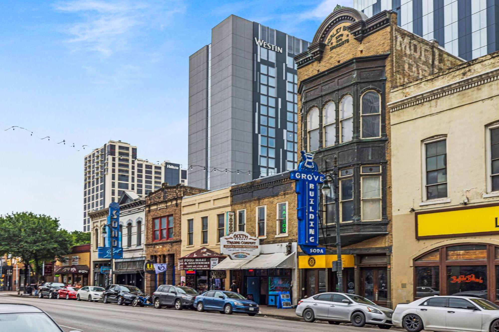Littlefield Lofts, Hosted By Placemakr - 6Th St Austin Exteriér fotografie
