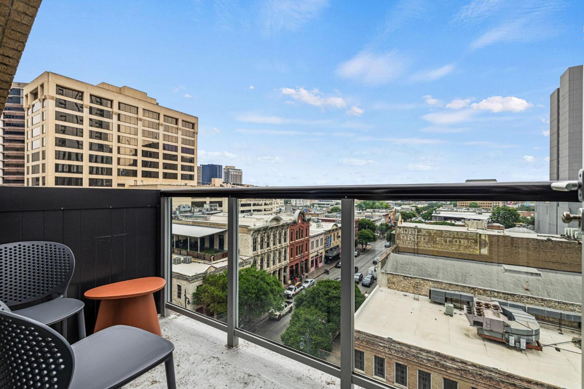 Littlefield Lofts, Hosted By Placemakr - 6Th St Austin Exteriér fotografie